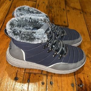 Hey Dude Brandy Boot size 7/38